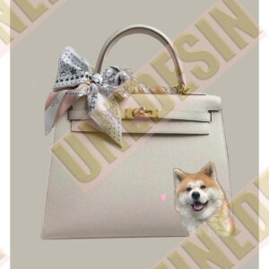 Unedesin “Loyal Muse” Custom Pet Portrait Edition