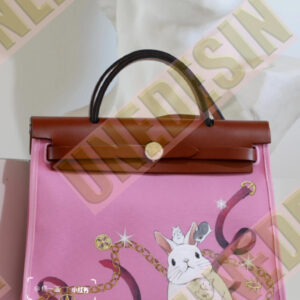 Unedesin “Tiny Companions” Canvas Tote Series