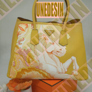 Unedesin “Tiny Companions” Canvas Tote Series
