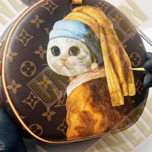 Unedesin “Quiet Cat” Canvas Tote