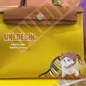 Unedesin “Quiet Cat” Canvas Tote