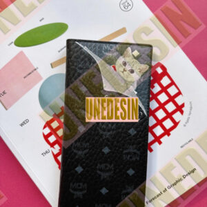 Unedesin “Quiet Cat” Canvas Tote