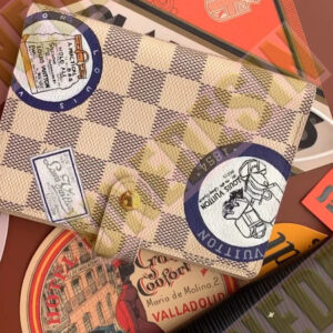 Unedesin “Pocket Gallery” Wallet Series