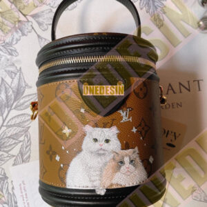 Unedesin “Quiet Cat” Canvas Tote