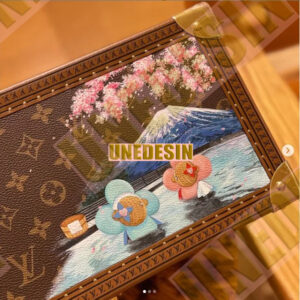 Unedesin “Cartoon Parade” Canvas Tote Series